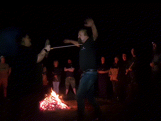 Arrow snapping — briser une flèche en bois, métaphore de la barrière mentale franchie